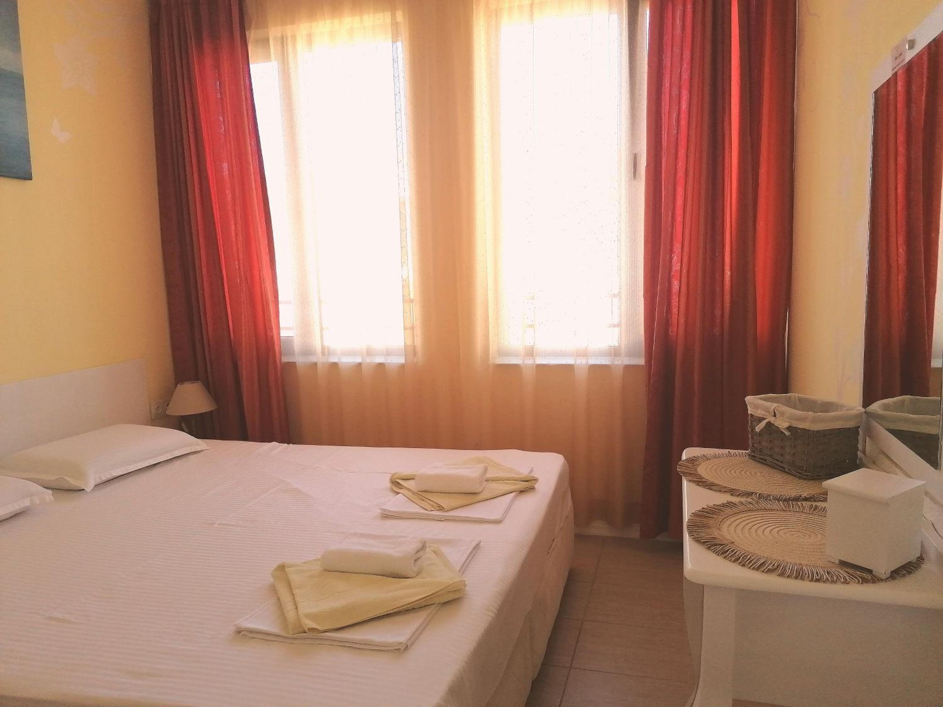 Apartment White dolphin GreeenLife