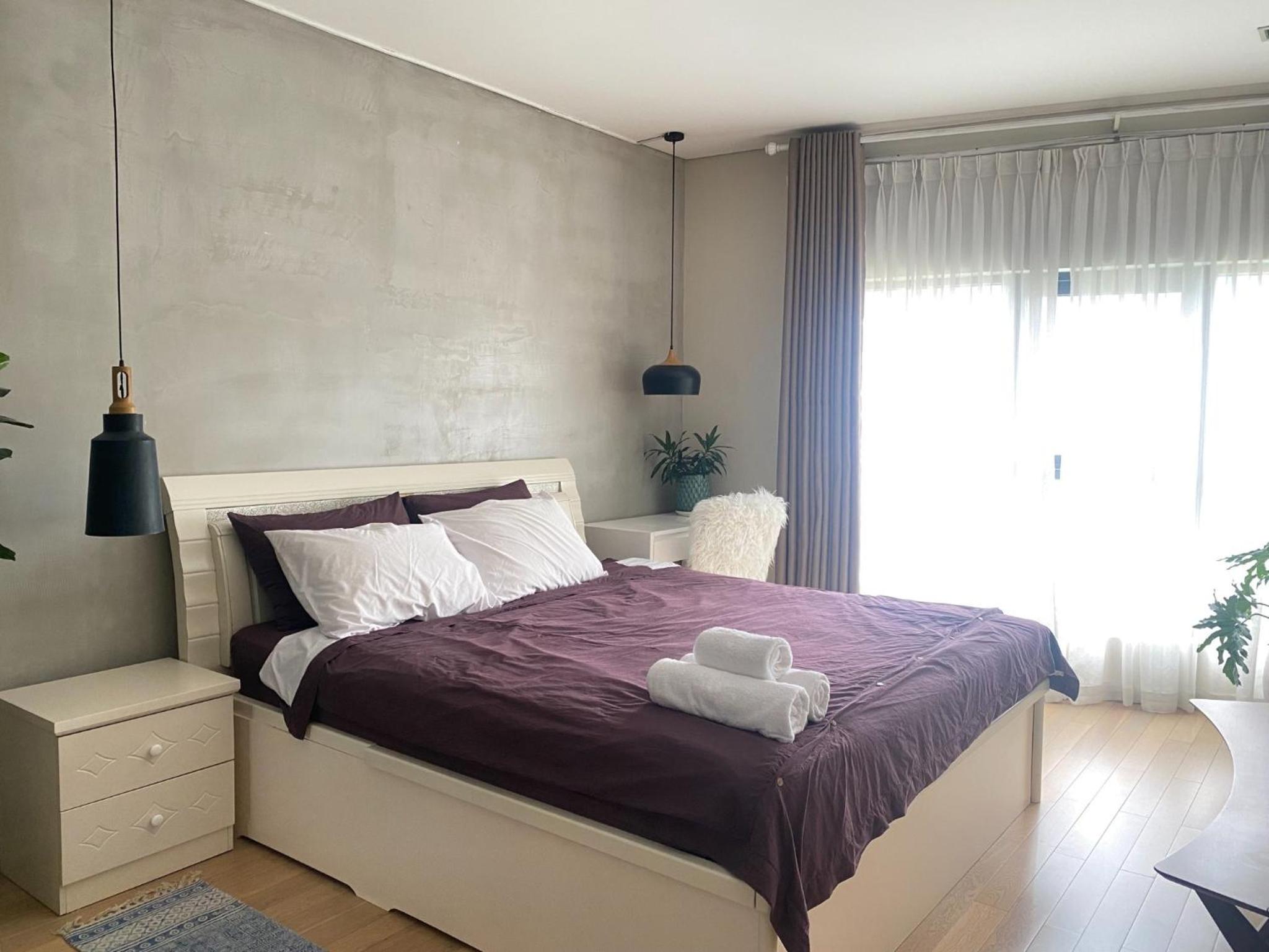 Căn hộ 2bed và 3bed diện tích lớn Full nội thất , cho thú cưng