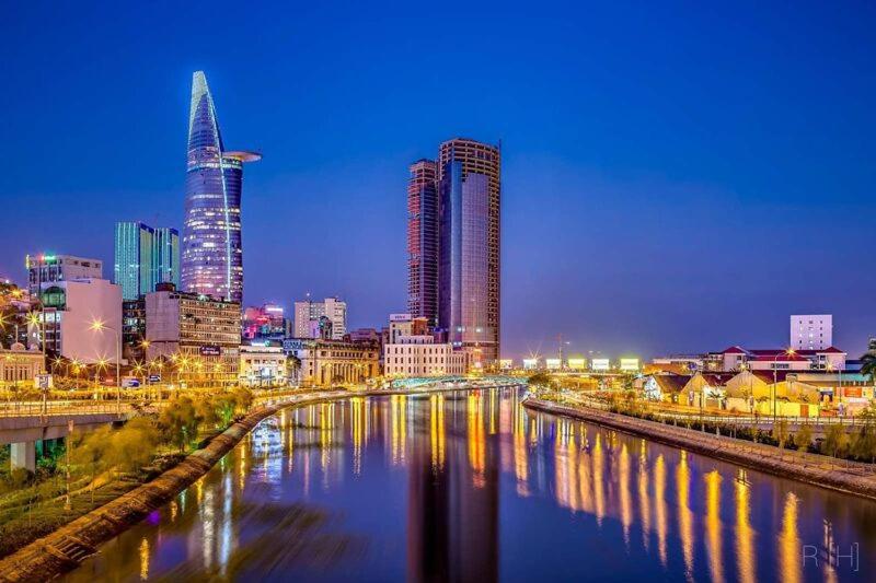 Căn hộ 2bed và 3bed diện tích lớn Full nội thất , cho thú cưng