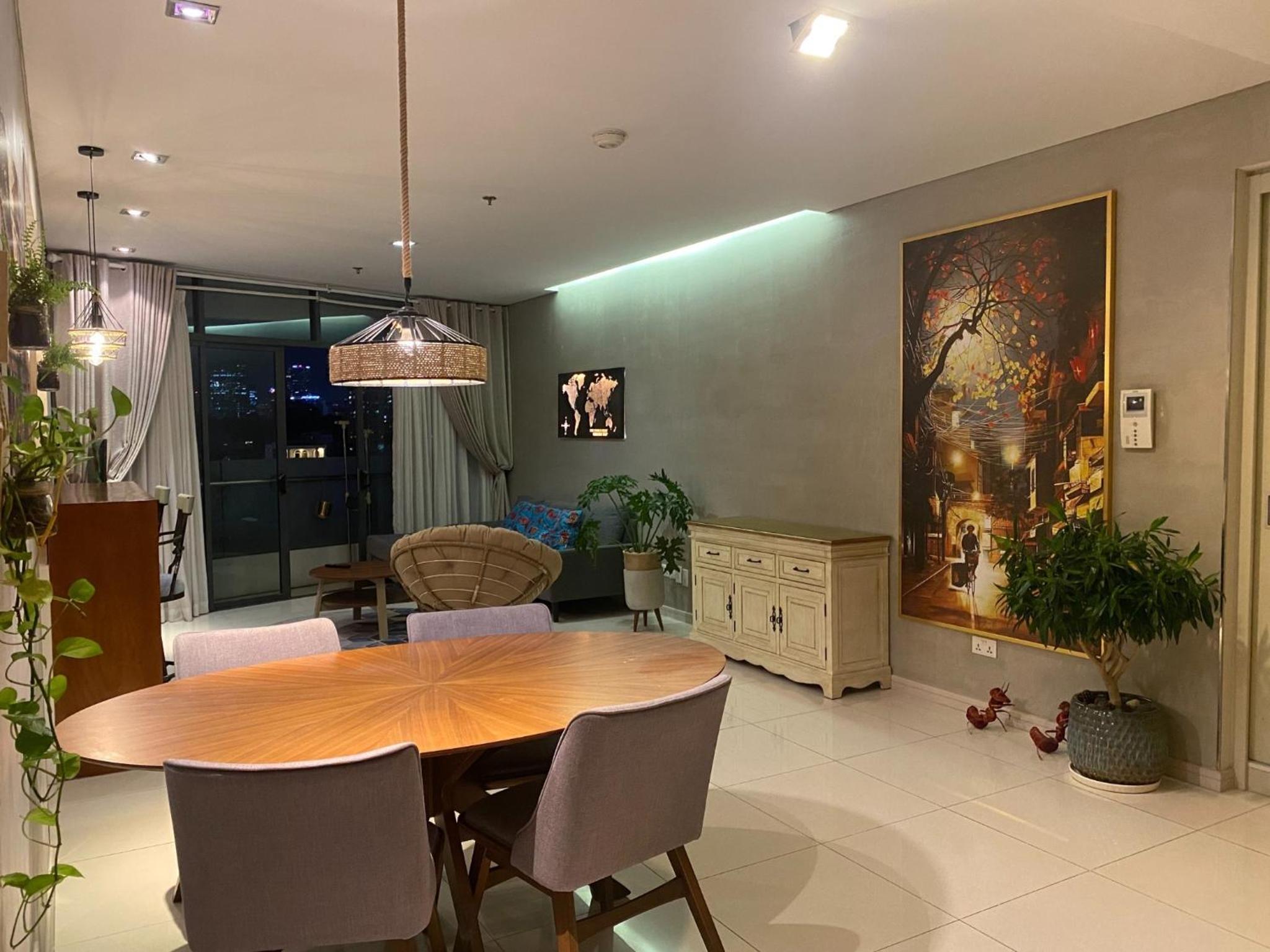 Căn hộ 2bed và 3bed diện tích lớn Full nội thất , cho thú cưng