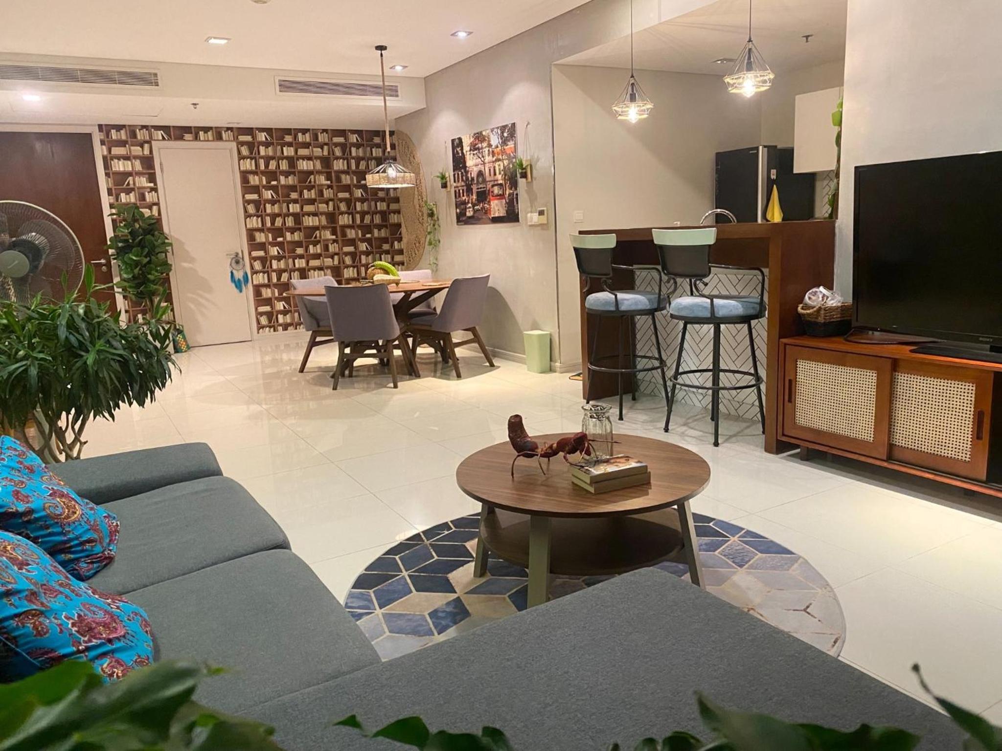 Căn hộ 2bed và 3bed diện tích lớn Full nội thất , cho thú cưng