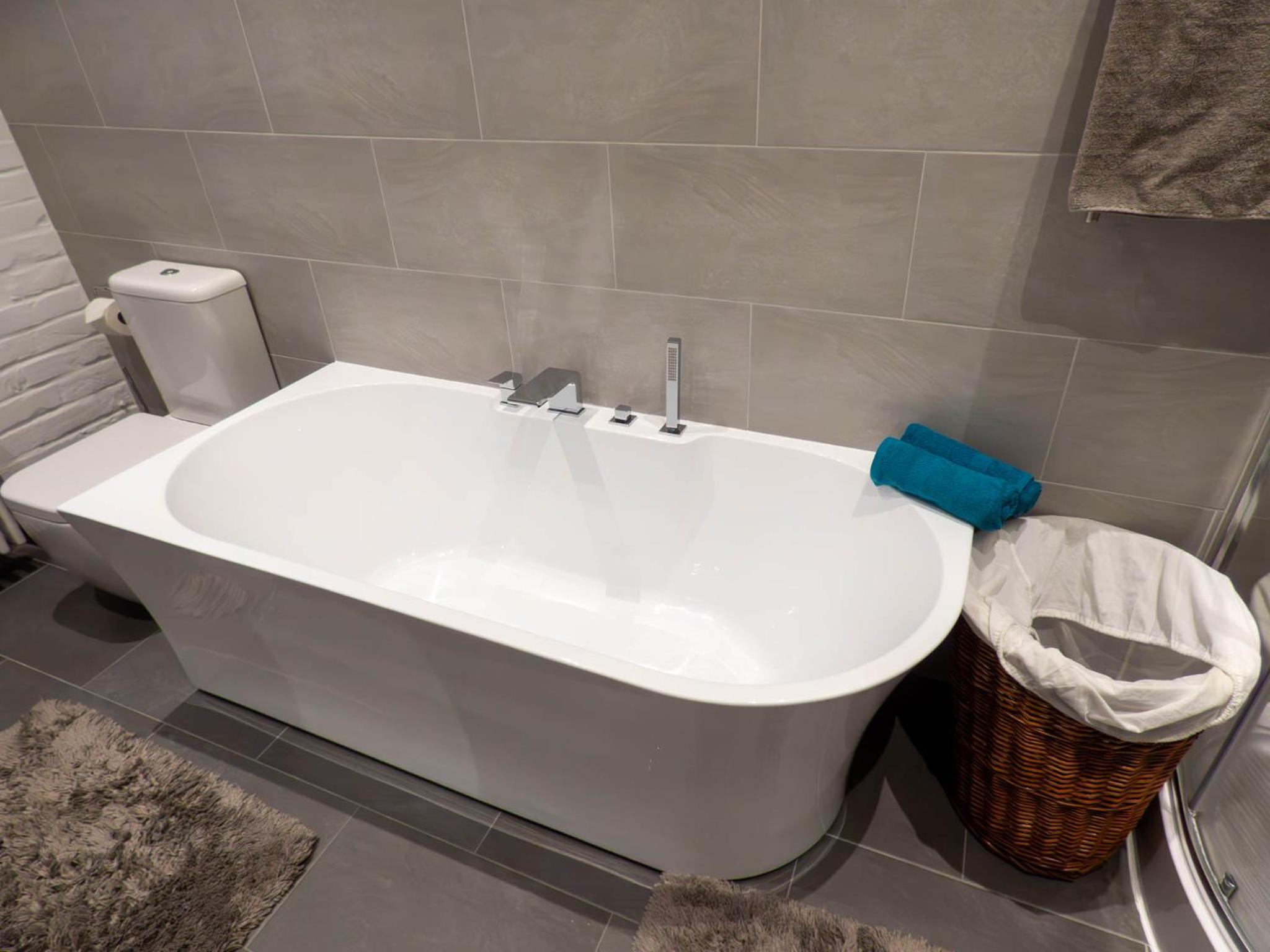 #511 Traumhaus mit Whirlpool am Schwarzwaldrand view 2