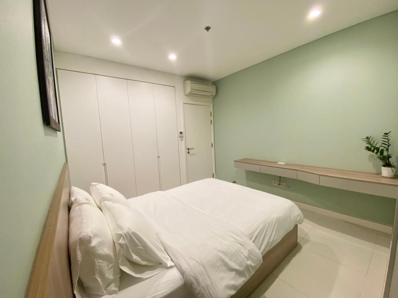 Căn hộ 2bed và 3bed diện tích lớn Full nội thất , cho thú cưng
