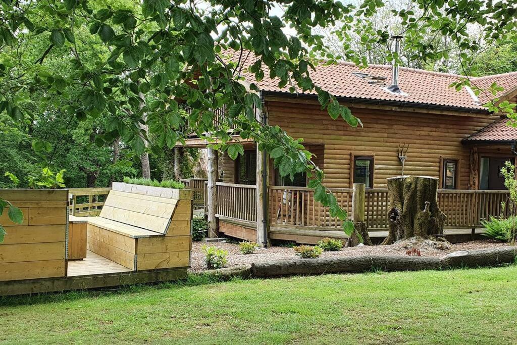 Woodpecker Lodge