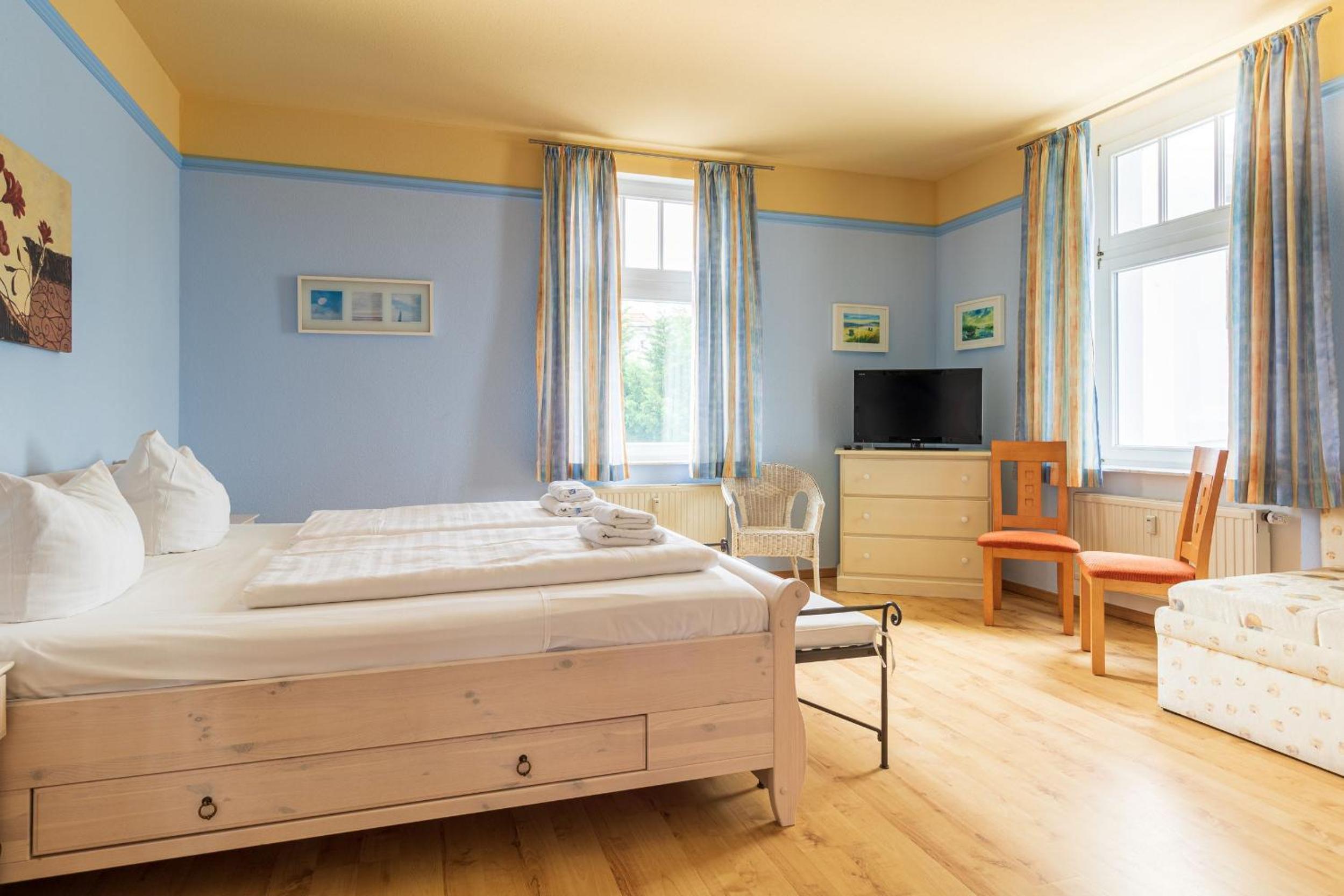 Villa Strandidyll, Apartment 8, 2 Balkone mit Meerblick