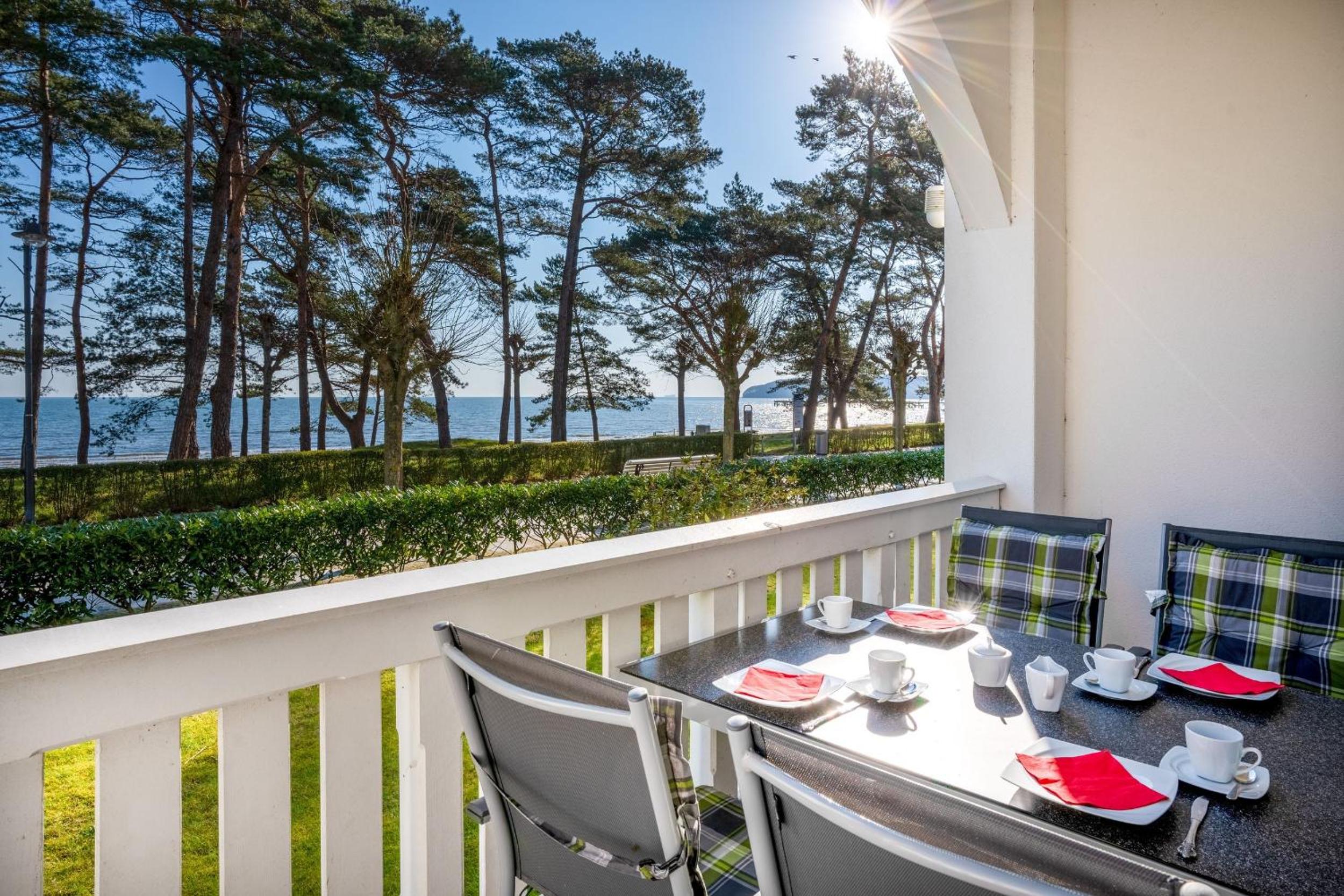 Villa Strandidyll, Apartment 4, 2 Balkone mit Meerblick