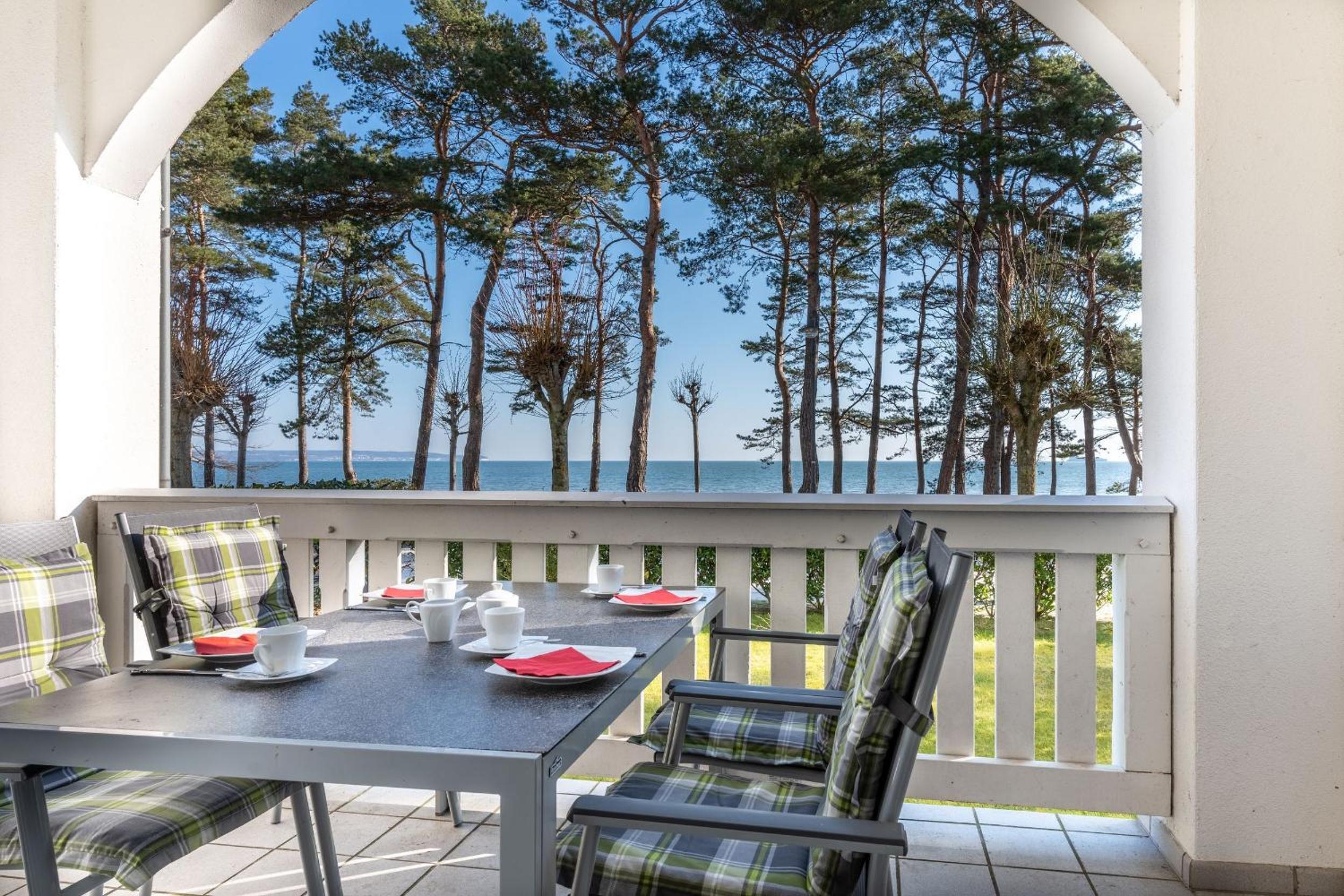 Villa Strandidyll, Apartment 4, 2 Balkone mit Meerblick