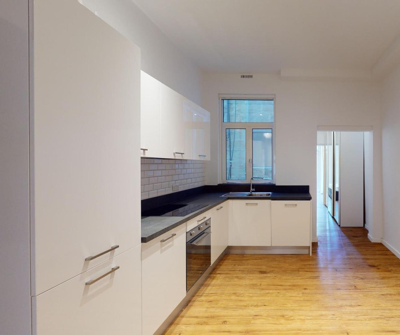Central and modern Valletta flat view 4