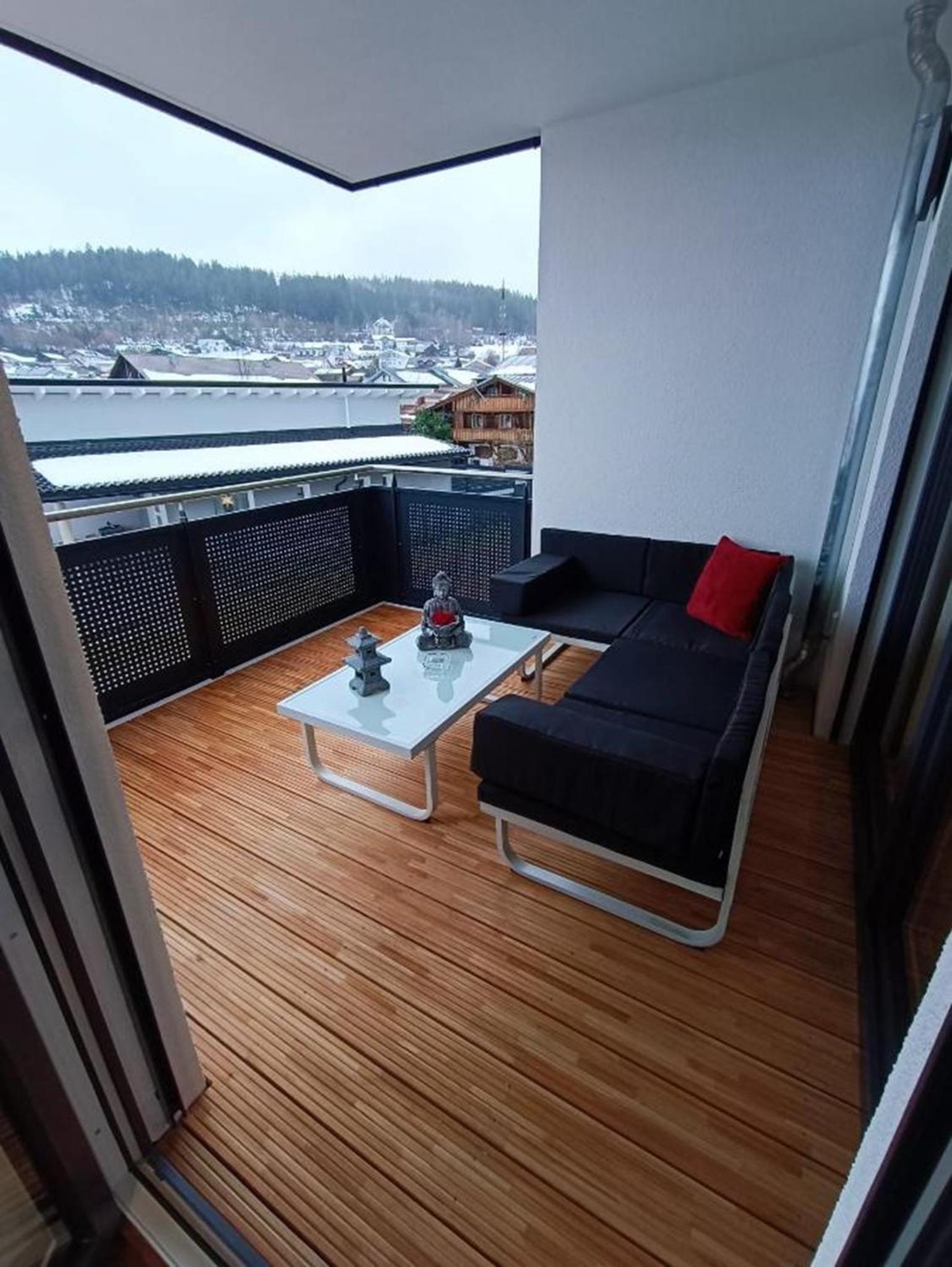 Ferienwohnung Emma mit Balkon