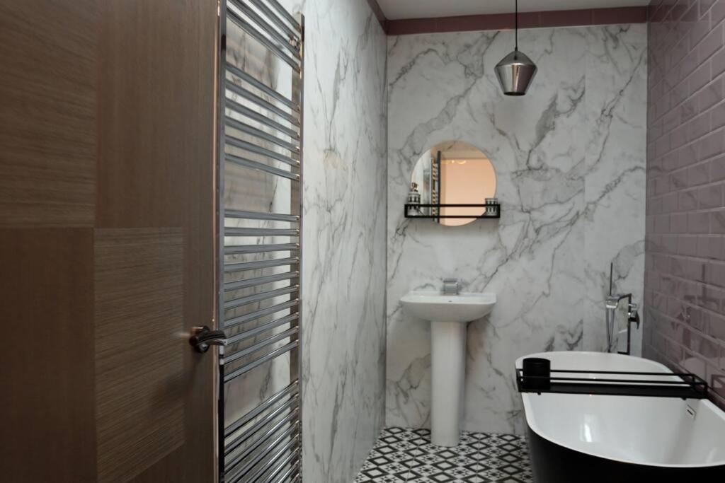 Stunning Coach House