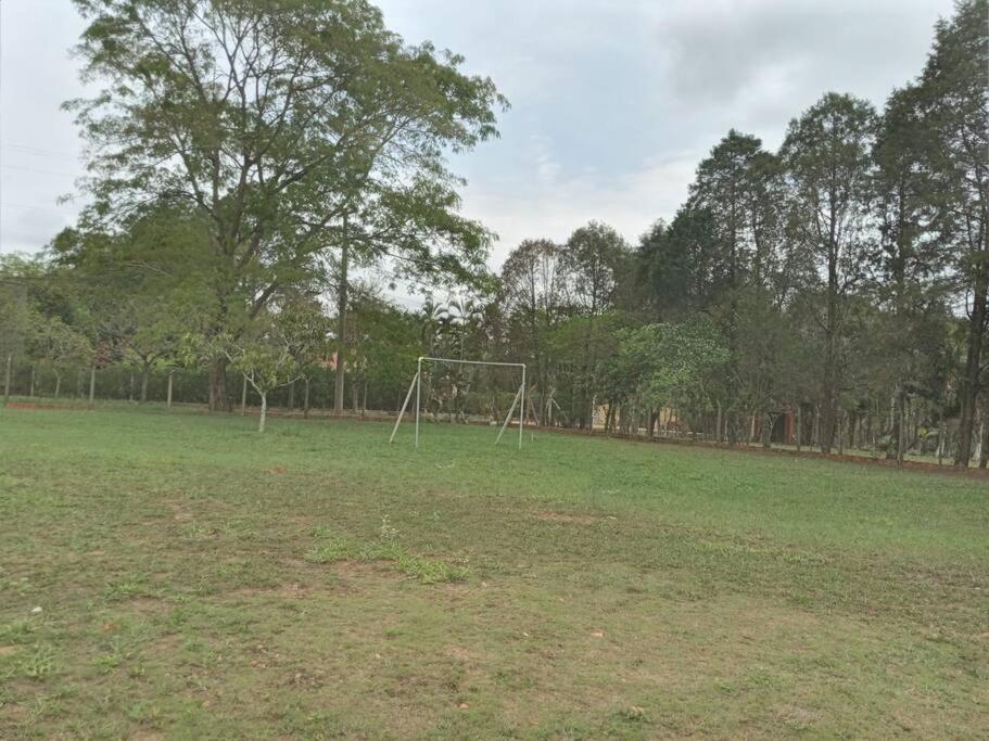 Chácara em São Pedro com piscina e churrasqueira