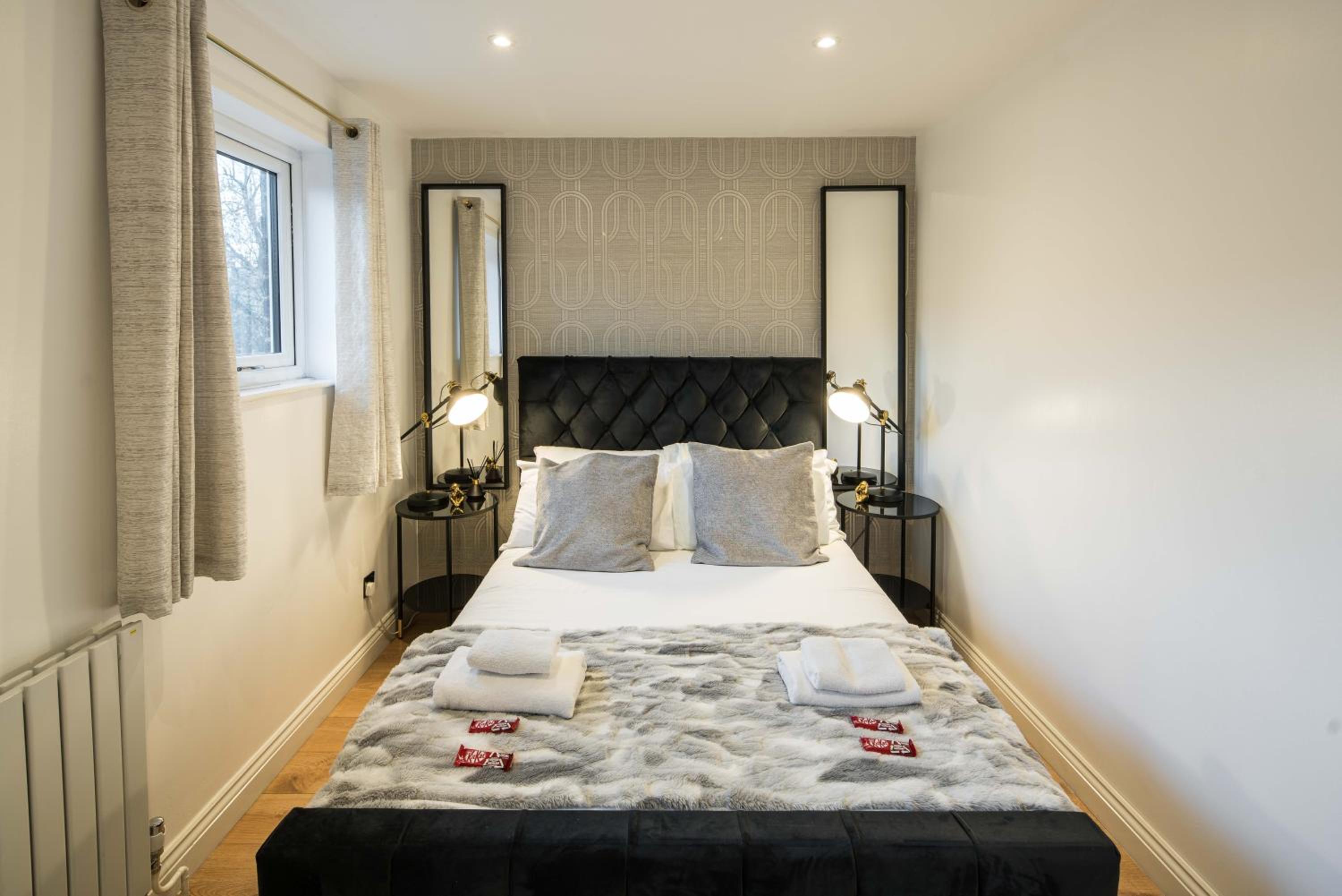 Superb House close to the lovely Little Venice — hotel room