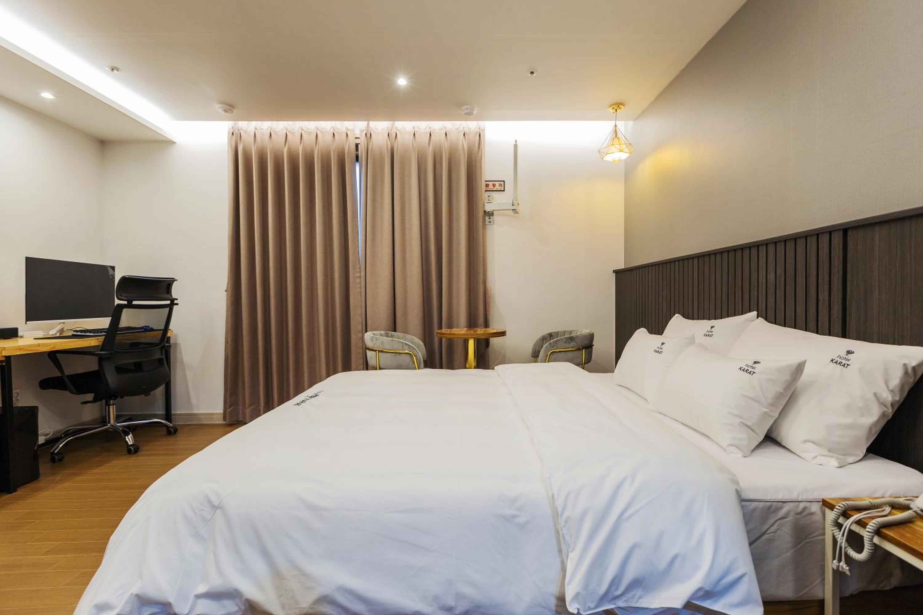 Choeup Karat Hotel