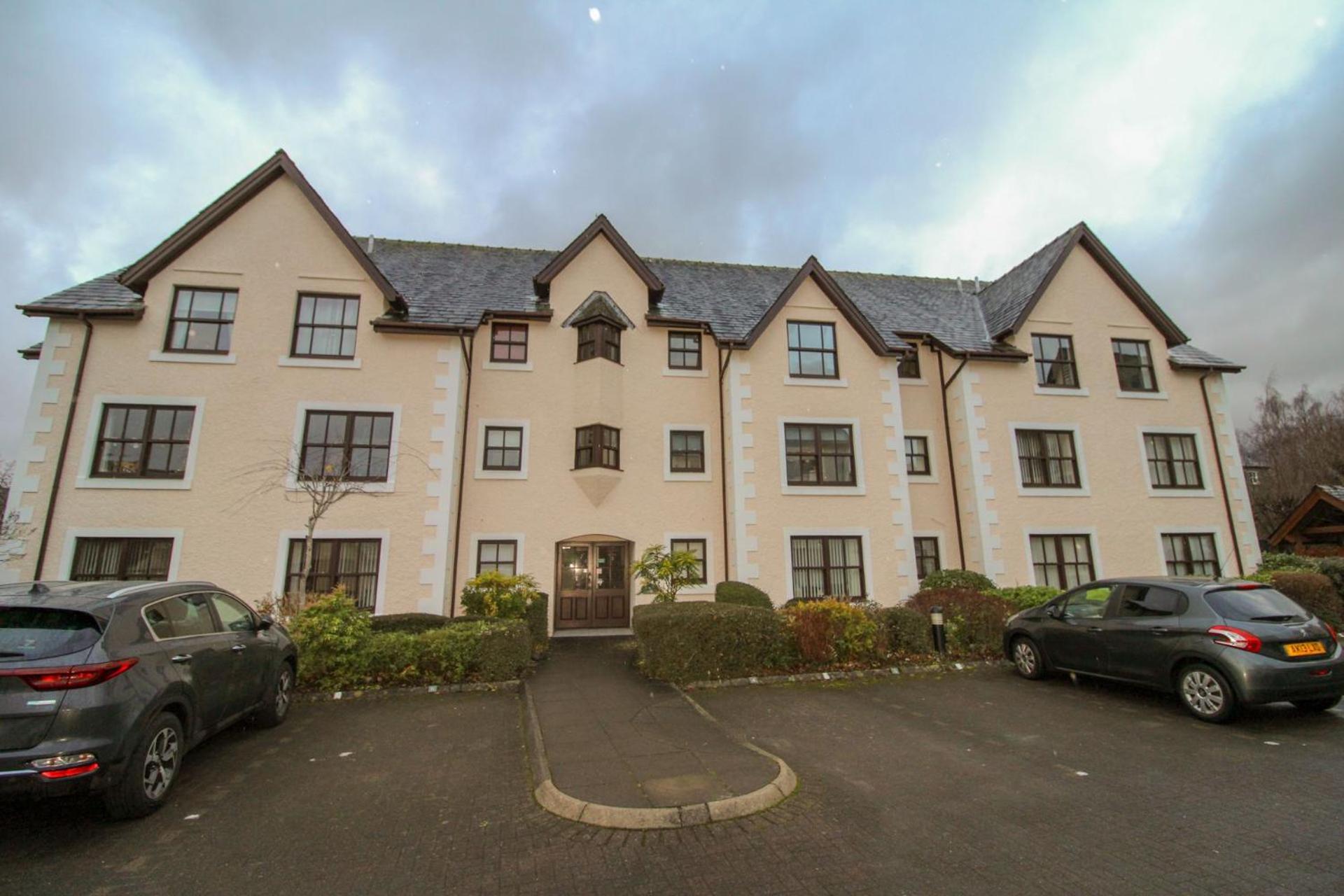 Glenmore, Hewetson Court, centrally located 1st floor apartment in Keswick