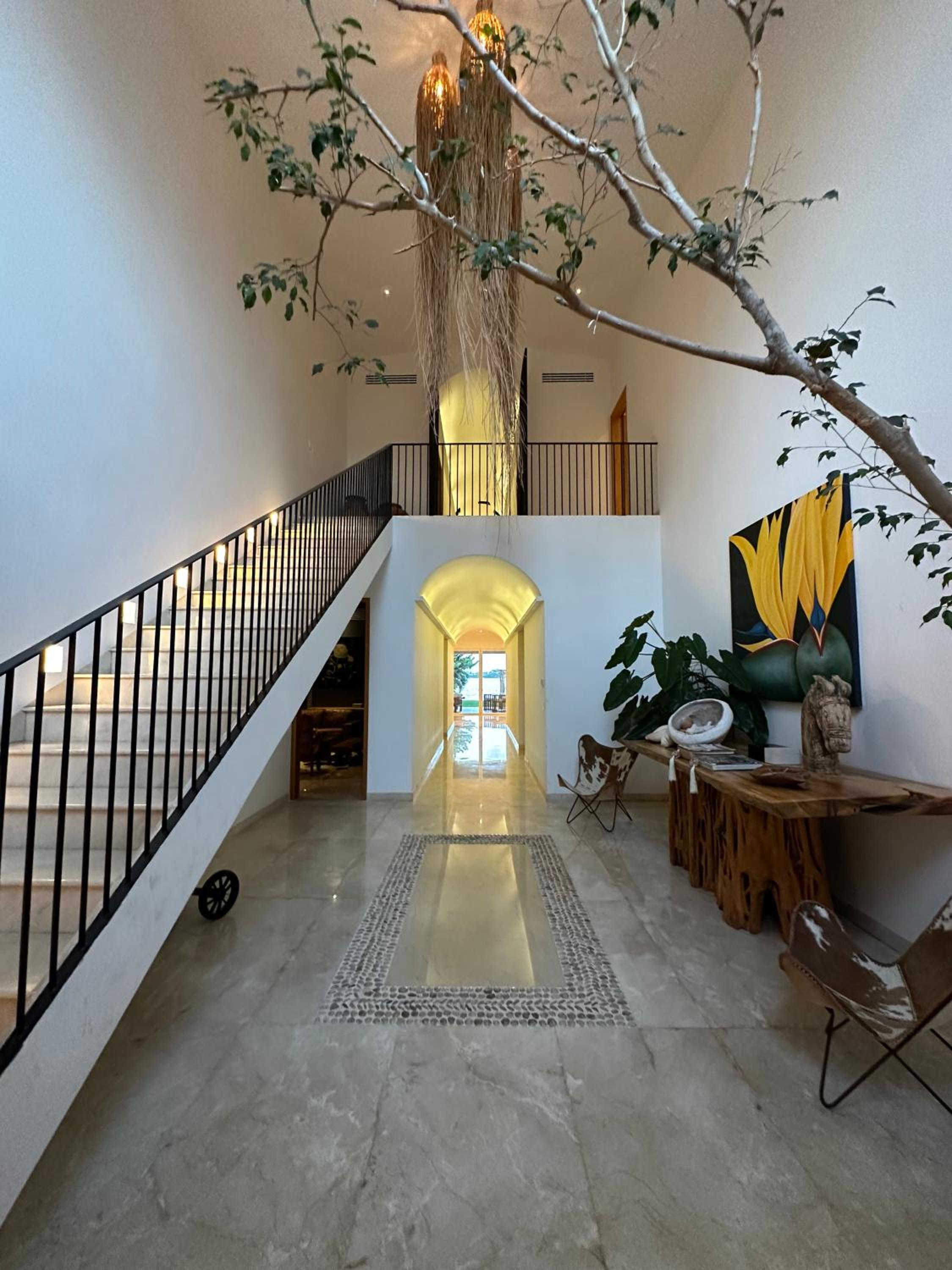4BR Lakefront Villa with Private Pool by Solmar Rentals