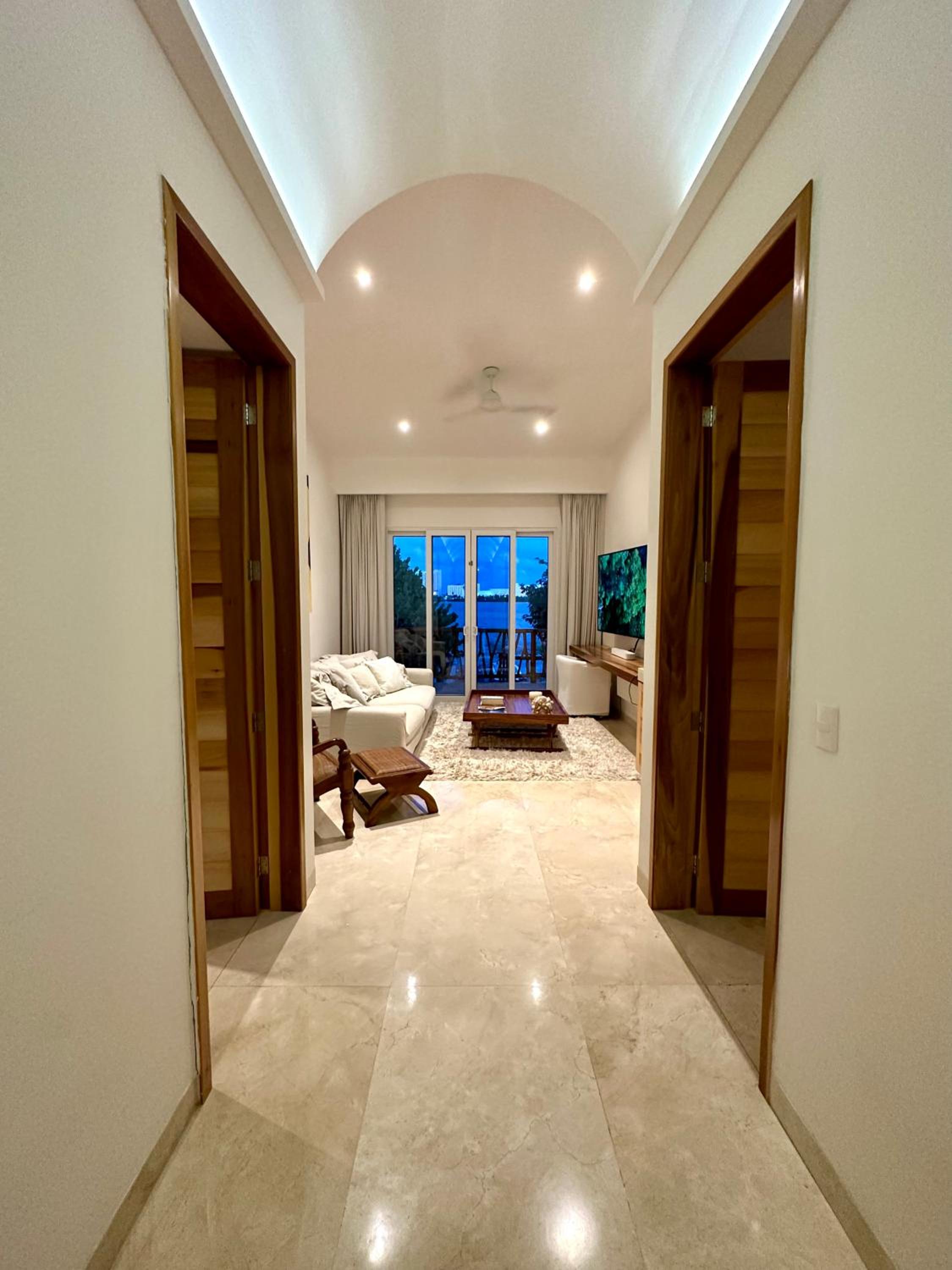 4BR Lakefront Villa with Private Pool by Solmar Rentals