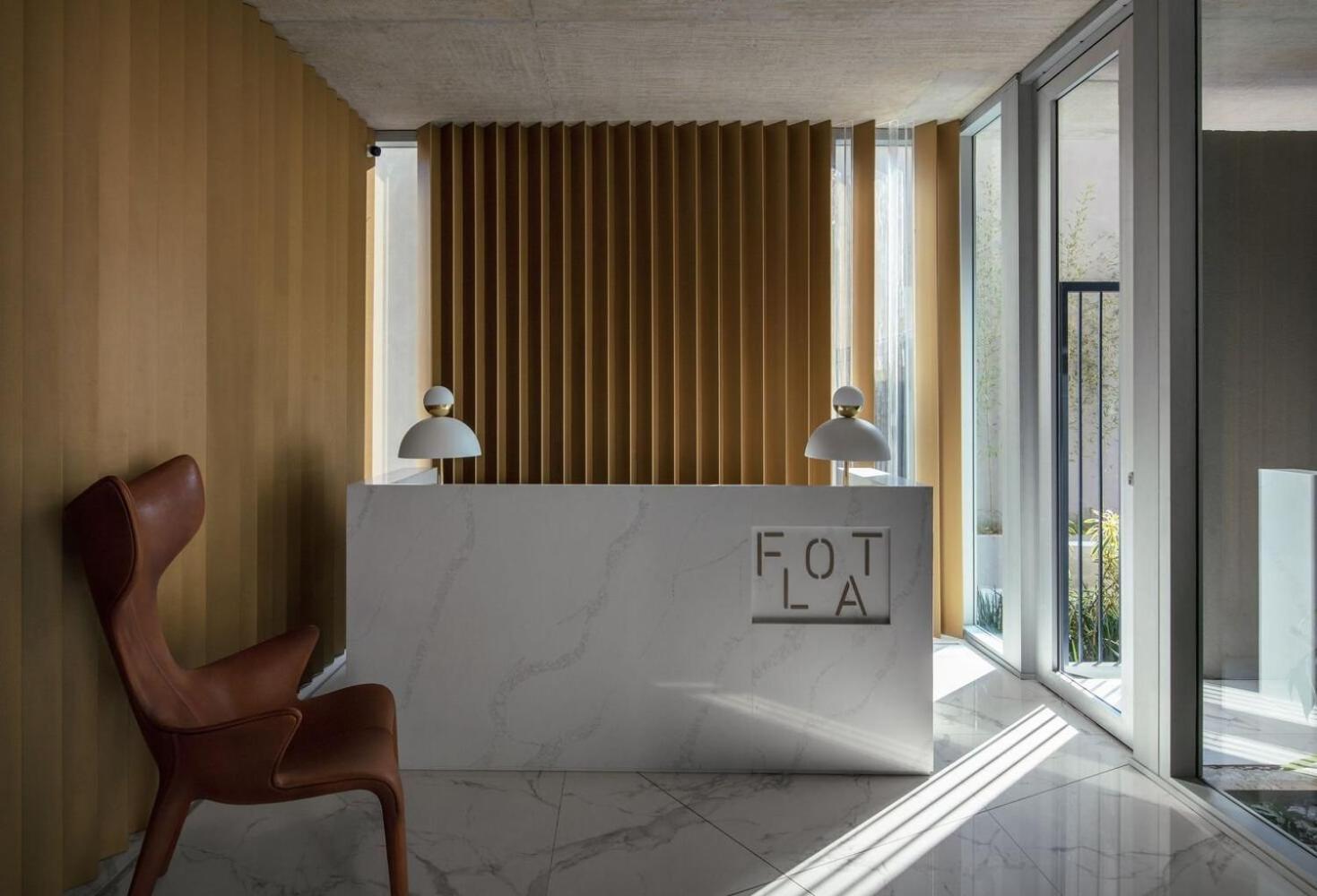Float By Yoo