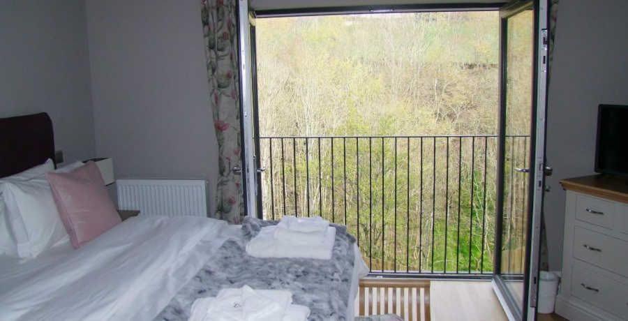 Snowdrop Lodge