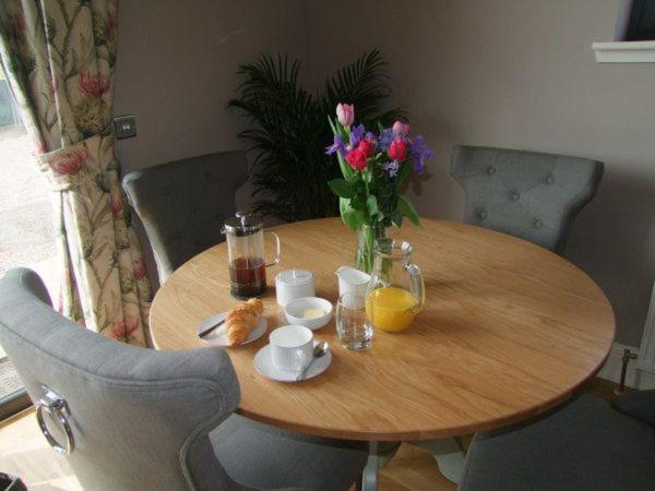 Snowdrop Lodge