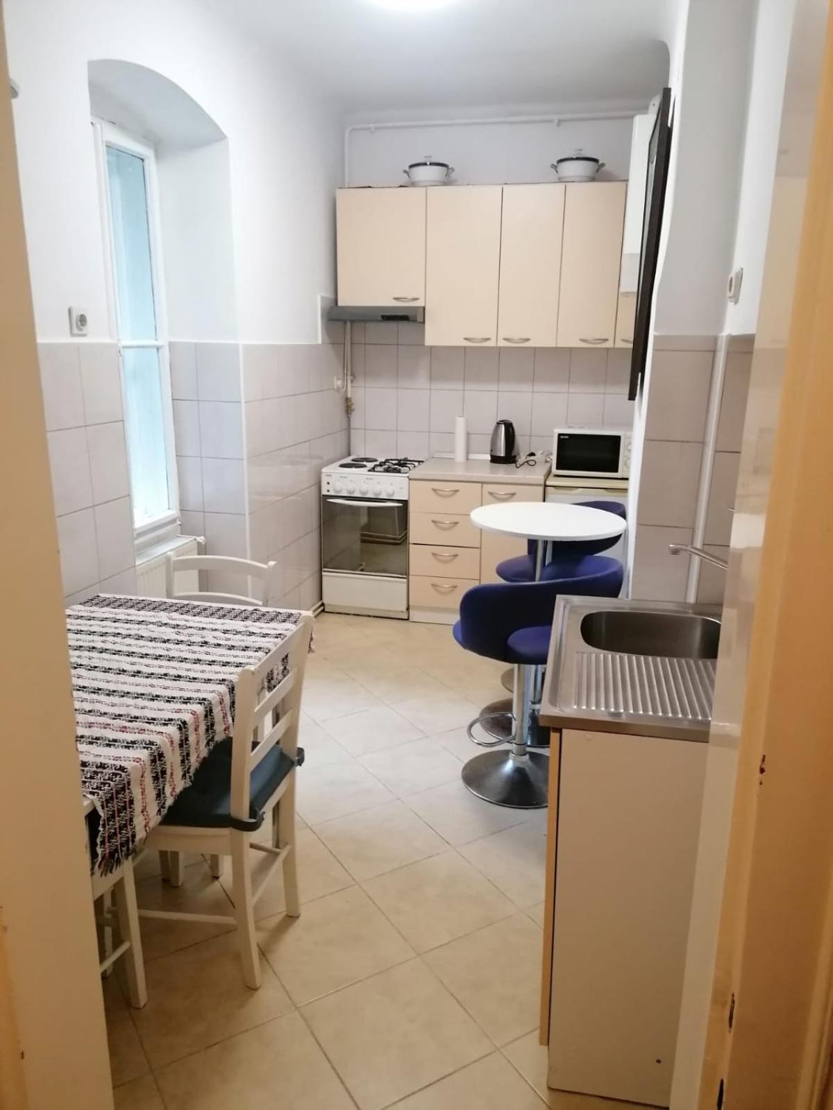 ZAGREB Botanical Garden Budget Apartment