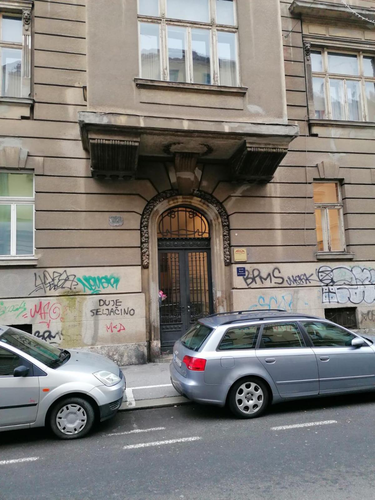 ZAGREB Botanical Garden Budget Apartment
