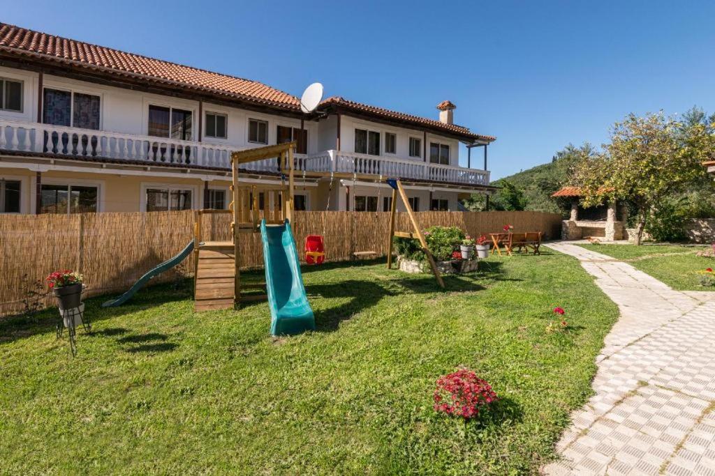 Galadriel Apartments