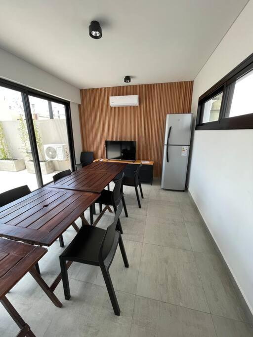 Departamento entero con pileta y parrilla