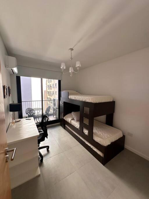 Departamento entero con pileta y parrilla