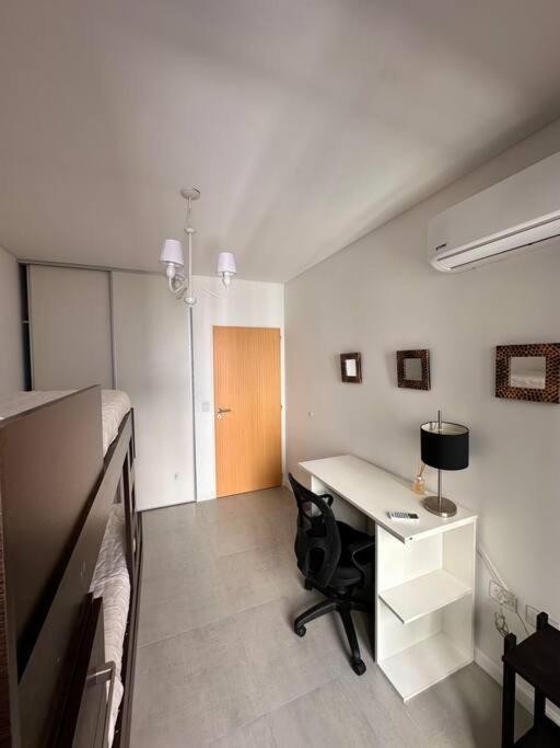 Departamento entero con pileta y parrilla