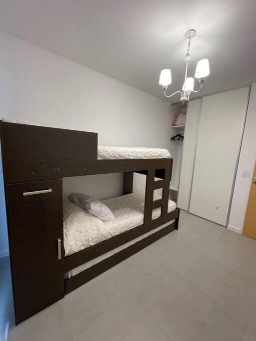 Departamento entero con pileta y parrilla