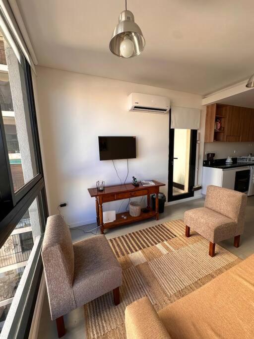 Departamento entero con pileta y parrilla