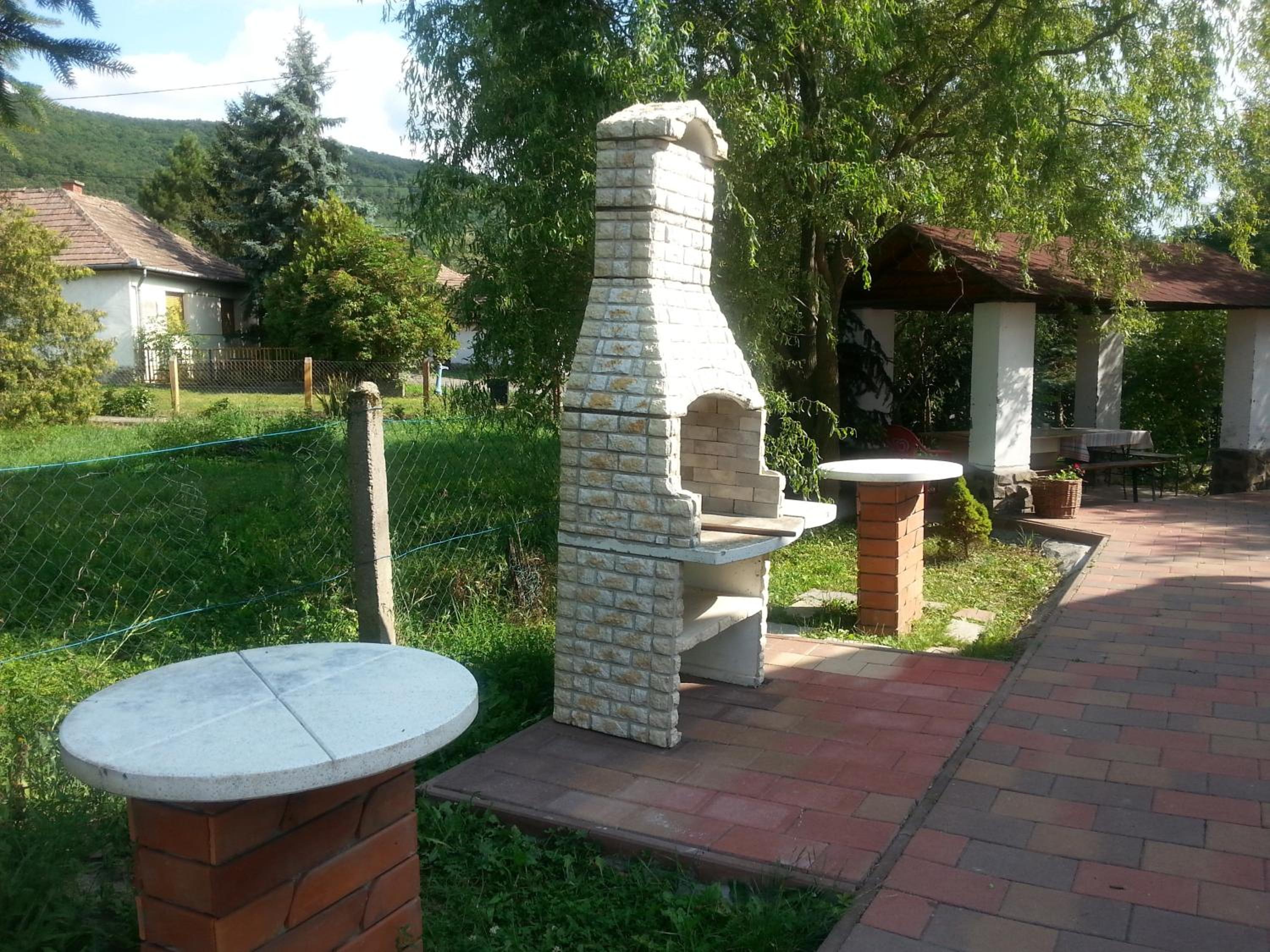 Photo 42
