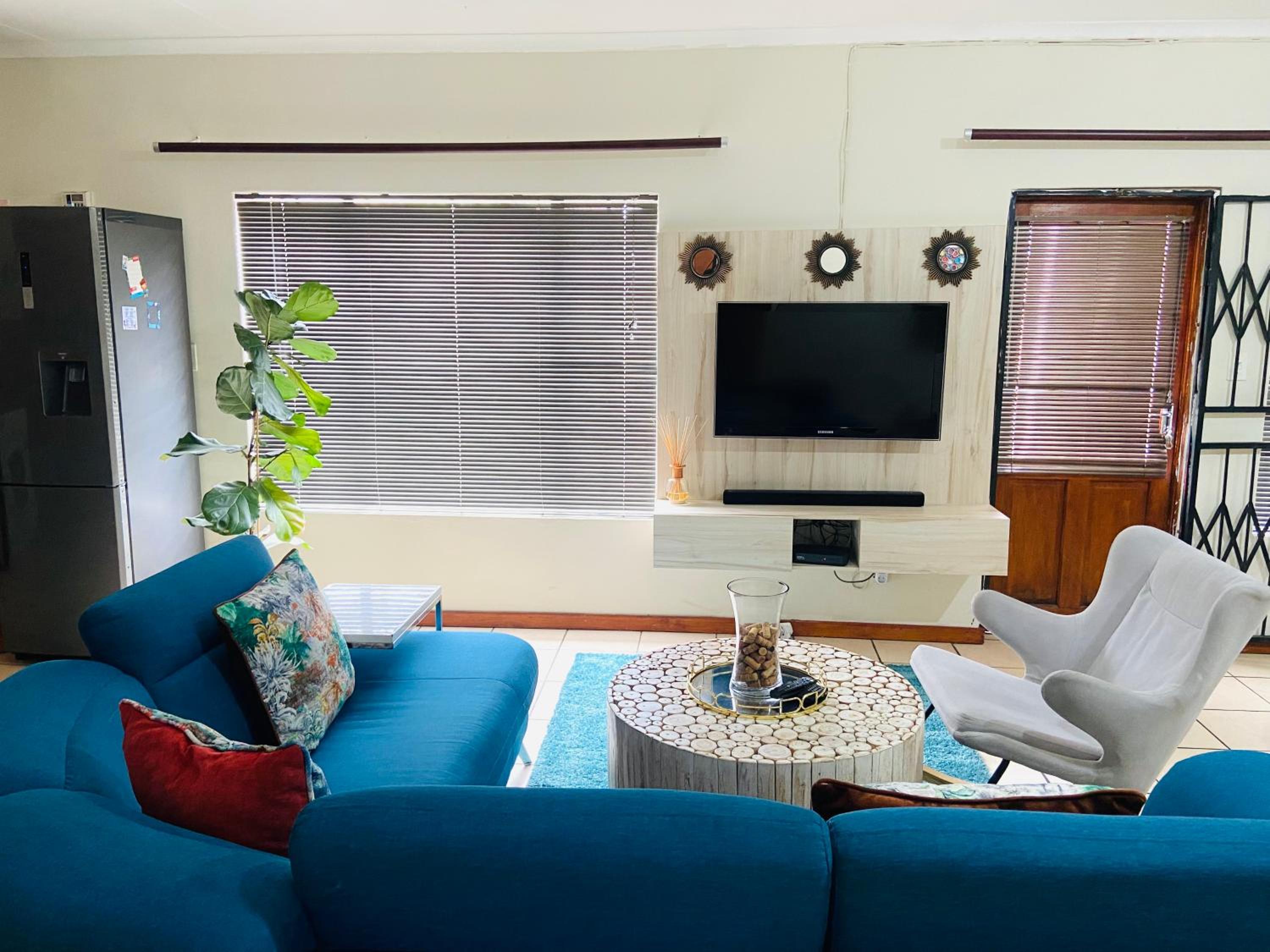 Mnqobi Lifestyle Apartments view 5