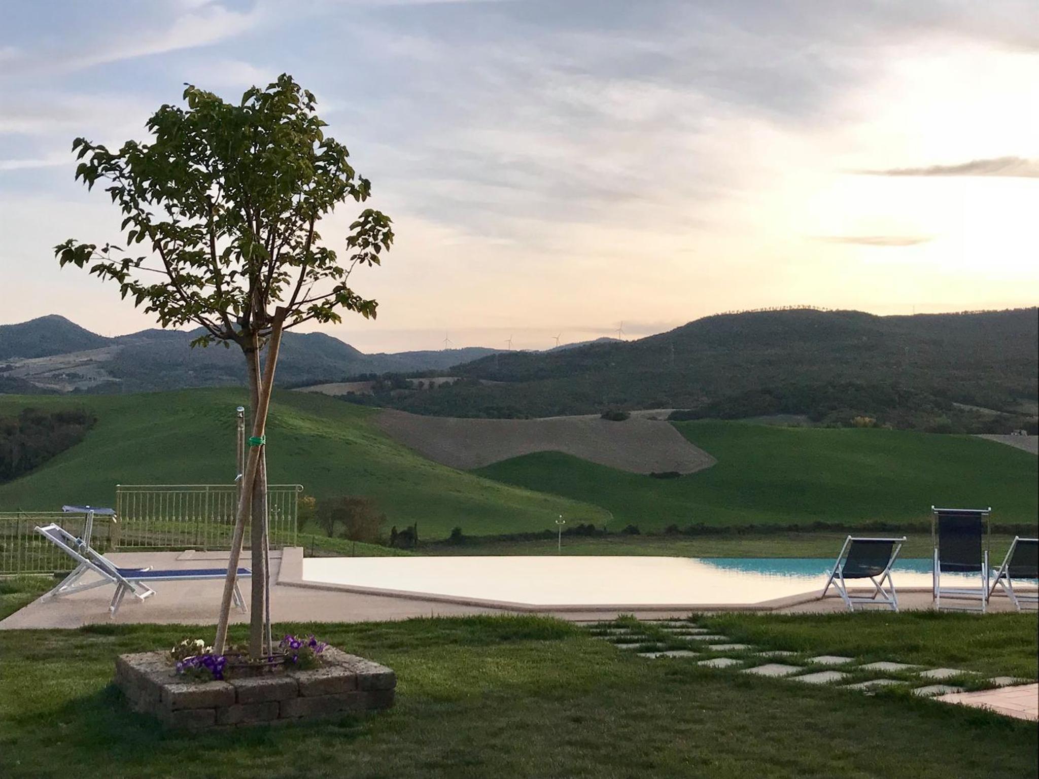 Borgo del Silenzio - Apartments with pool in Lajatico view 3