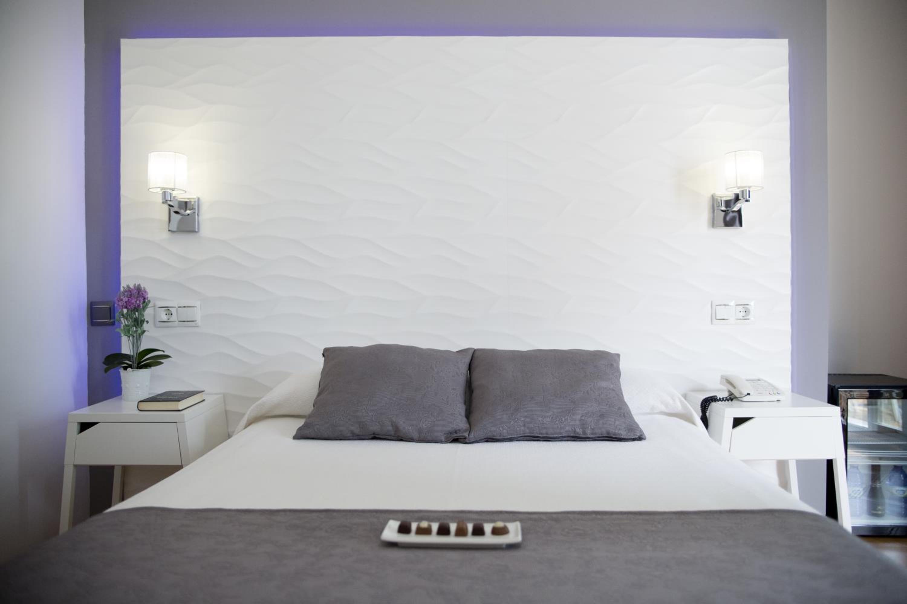 Hostal Alhambra - Adults Only