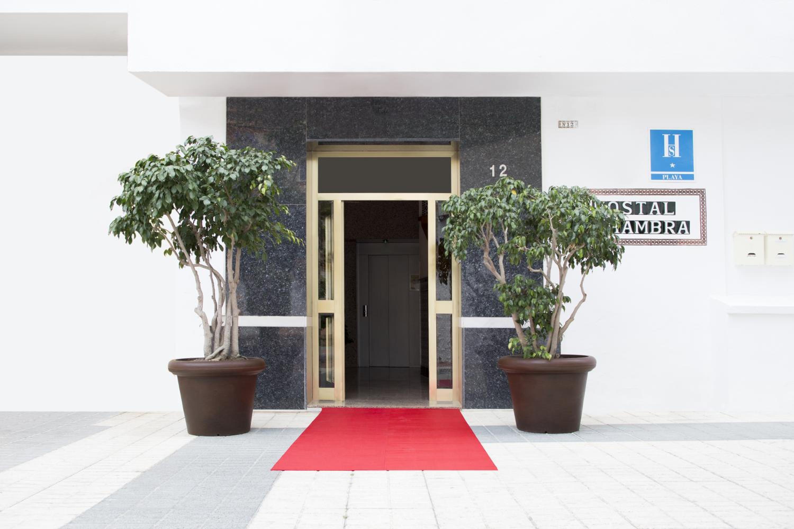 Hostal Alhambra - Adults Only