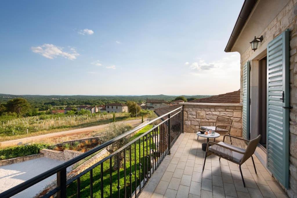 Rustic Villa Reichardia with a pool in Istria