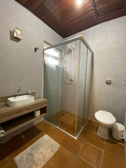 Casa Cond. Fechado em Ubatuba