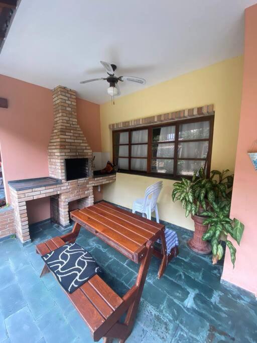Casa Cond. Fechado em Ubatuba