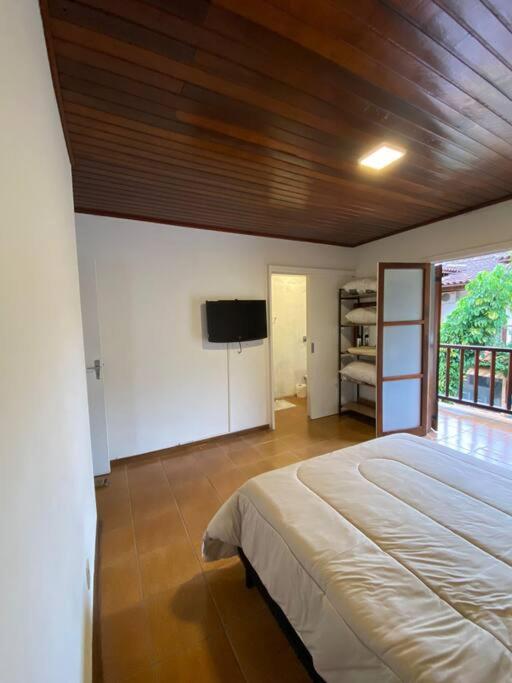 Casa Cond. Fechado em Ubatuba
