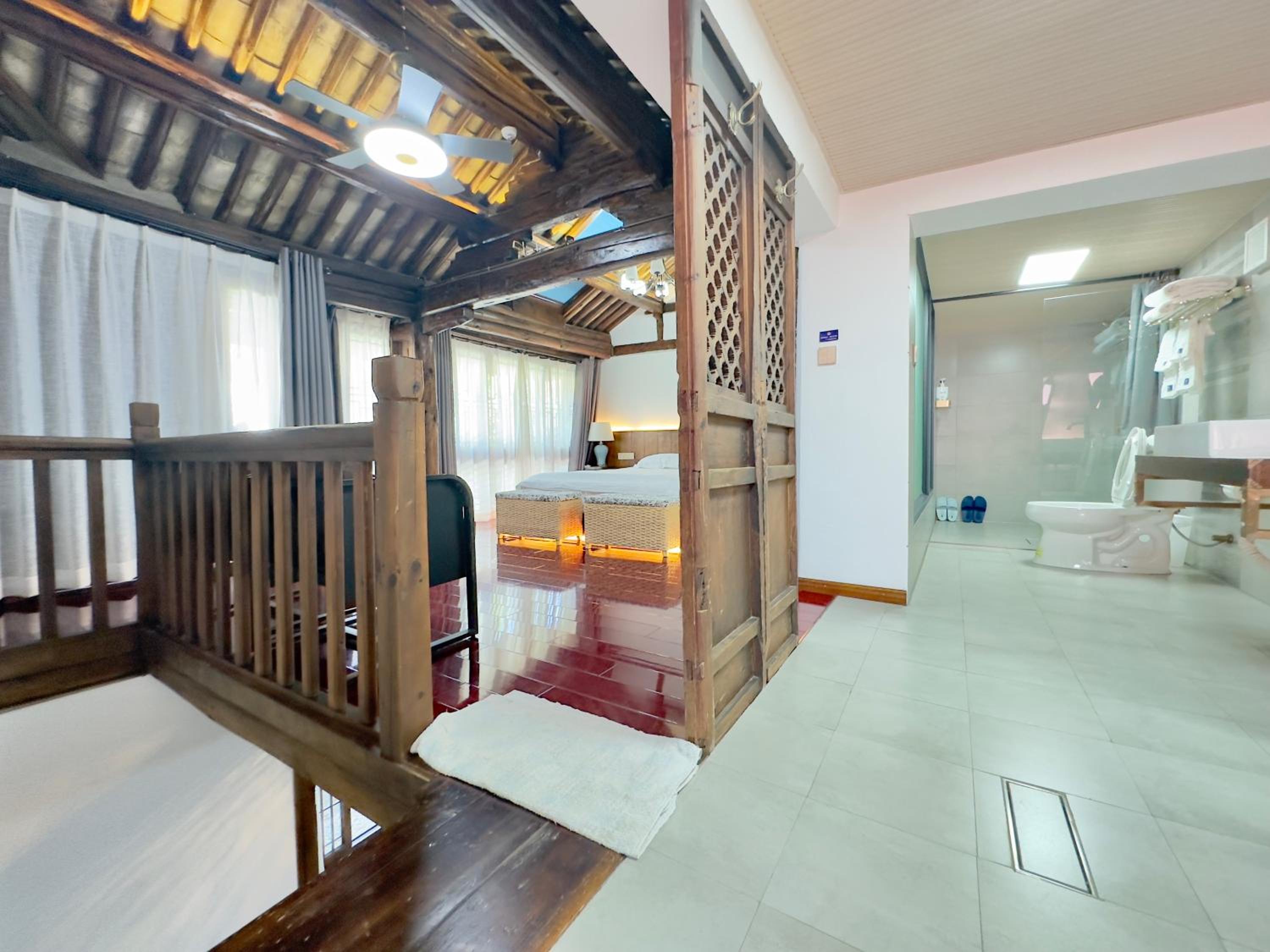 Qingxin Courtyard Art Guesthouse