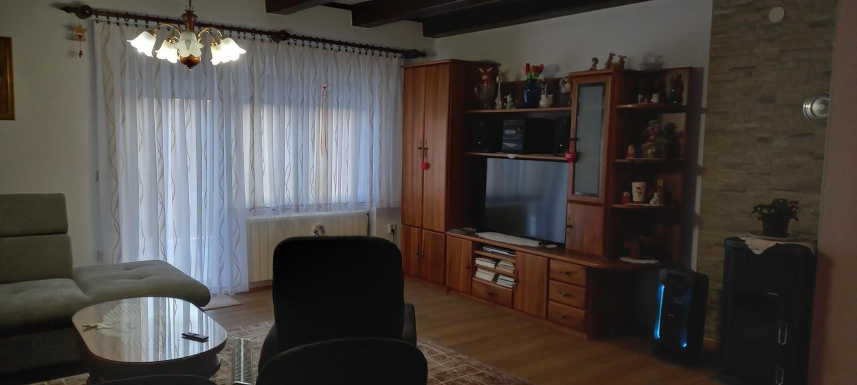 Apartment ROKO with sauna & view