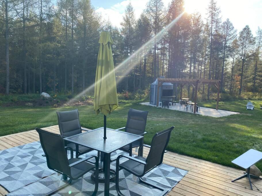 Brand new, private oasis on 18 acres in Erin