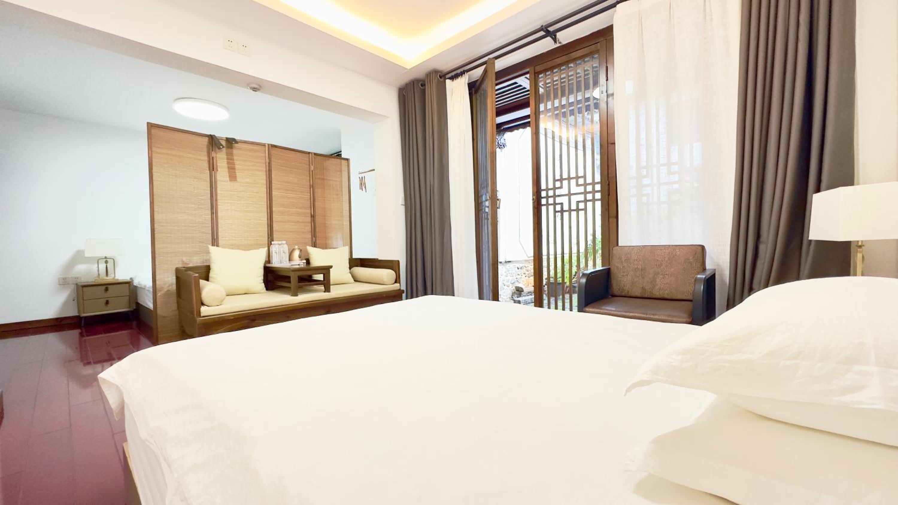 Qingxin Courtyard Art Guesthouse