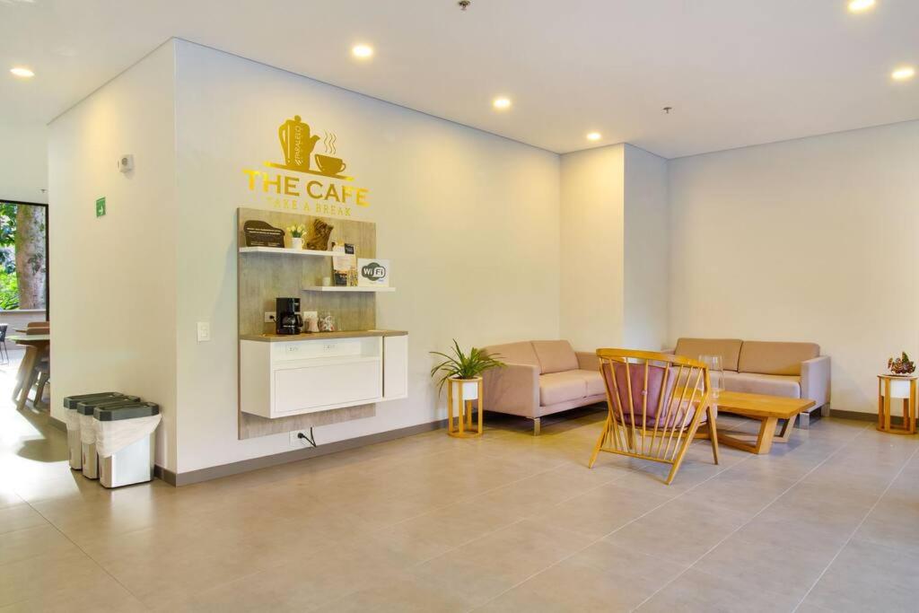 Luxury Apartment in El Poblado, Class Suite 1001
