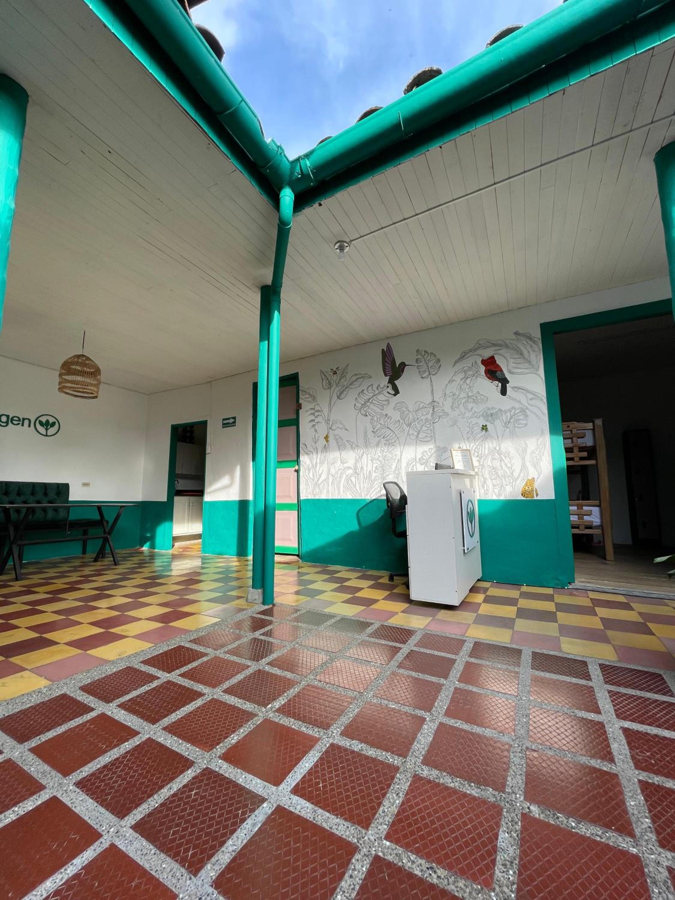 Origen Hostel Jardín