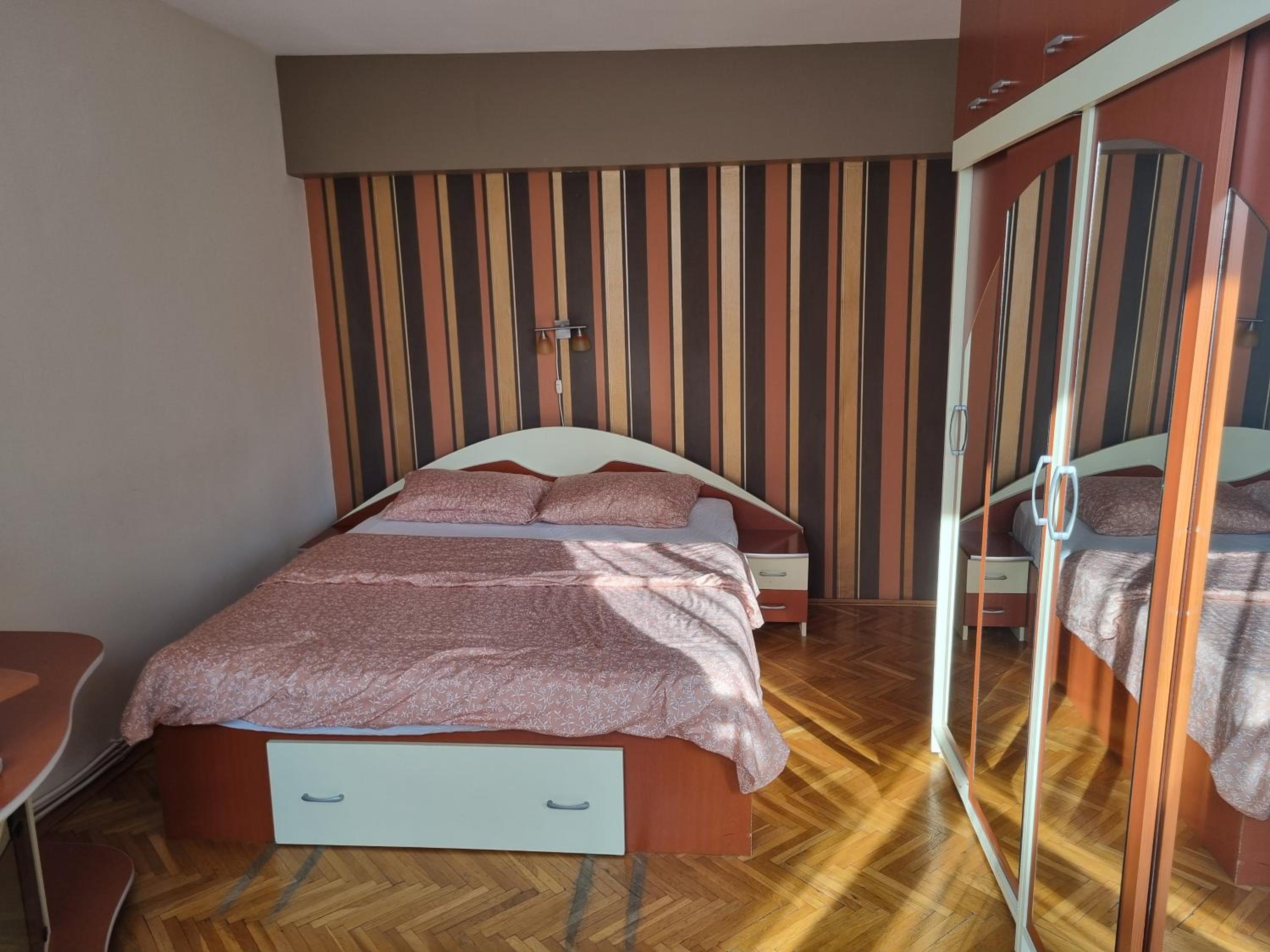 Nice & Relaxing Central Apartment view 4