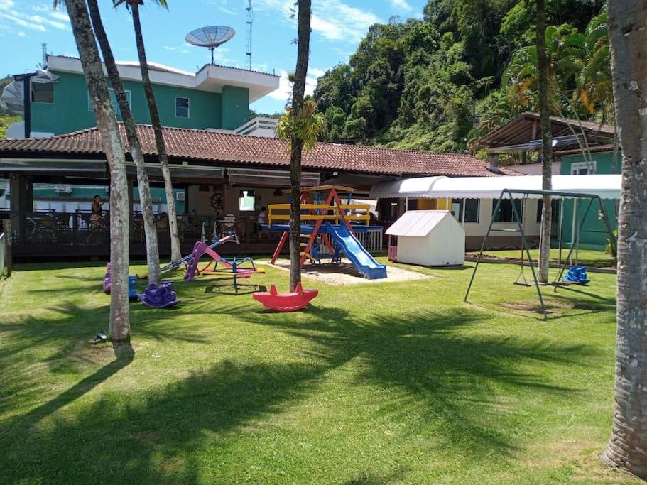Apto com excelente localização em Angra dos Reis