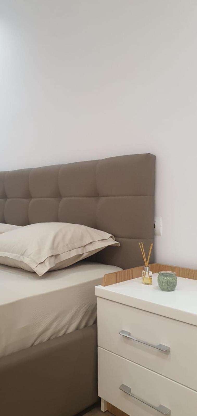 Alle's Komuna Parisit lux apartment