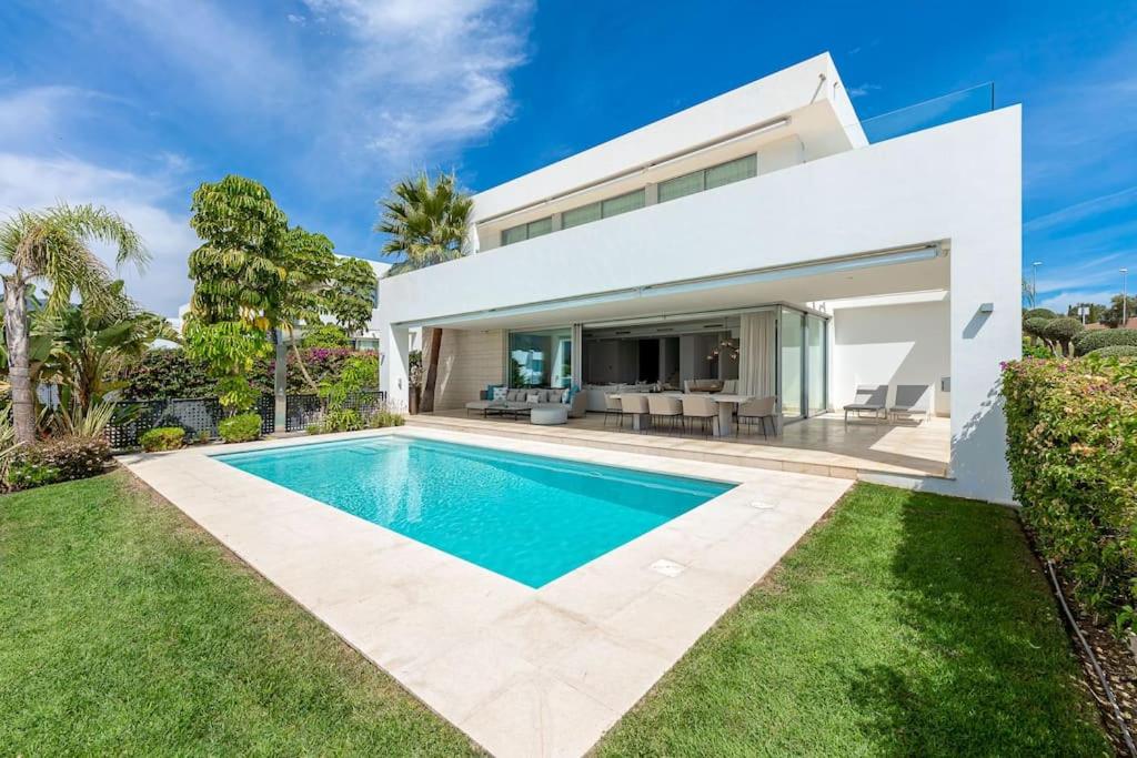 Wonder Villa